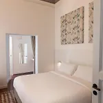 Riflessi Palace Konukevi 4*
