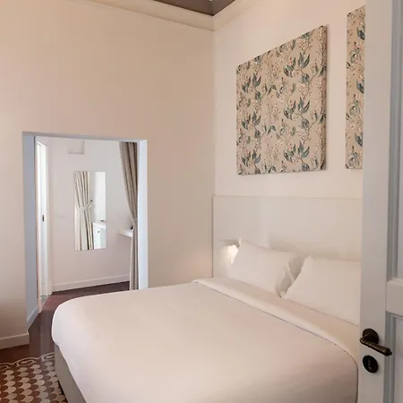 Riflessi Palace Pensión 4*