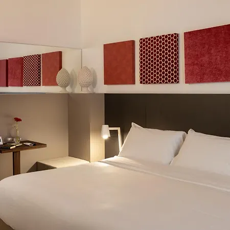 Riflessi Palace Konukevi 4*