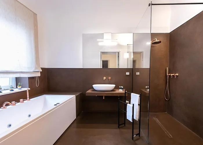 Riflessi Palace أتشيريالي
