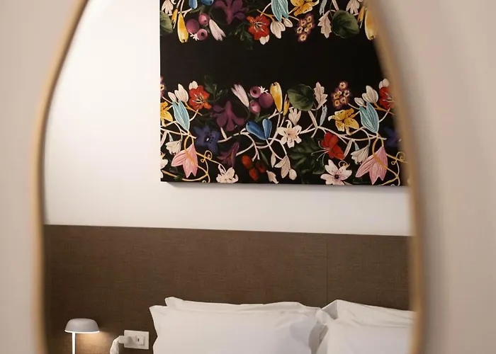 بيت ضيافة Riflessi Palace 4*